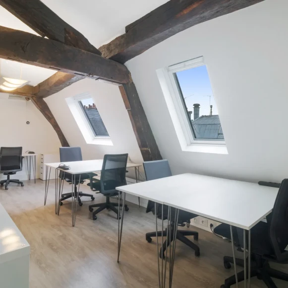 Bureau privé 20 m² 5 postes Location bureau Rue de la Chaussée d'Antin Paris 75009 - photo 1