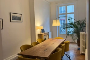 Bureau privé - 75009 - 5 postes - 2000€