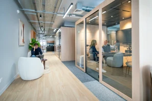 Bureau privé - 75010 - 60 postes - 39000€