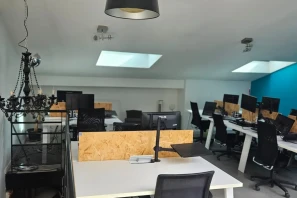 Bureau privé - 59000 - 18 postes - 6300€