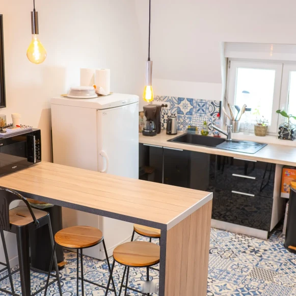 Open Space  6 postes Coworking Rue des Jardiniers Vosges 88000 - photo 3