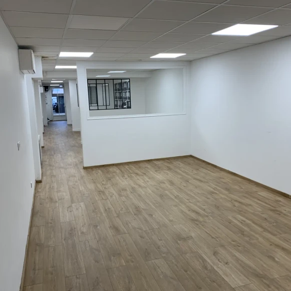 Open Space  6 postes Location bureau Rue de la Croix Nanterre 92000 - photo 1