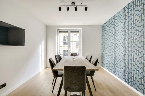 Espace indépendant - 75002 - 36 postes - 23000€