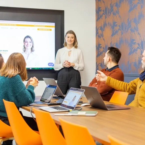 Bureau privé 36 m² 8 postes Coworking Rue Evariste Galois Biot 06410 - photo 4