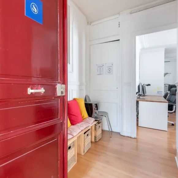 Espace indépendant 70 m² 13 postes Location bureau Rue de Caumartin Paris 75009 - photo 11