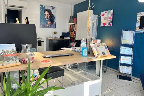 Bureau privé - 31000 - 3 postes - 1100€
