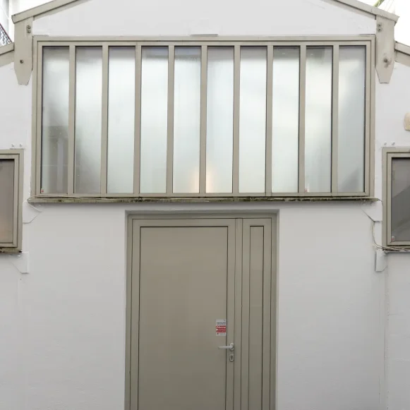 Open Space  4 postes Coworking Rue Louis Blanc Paris 75010 - photo 8