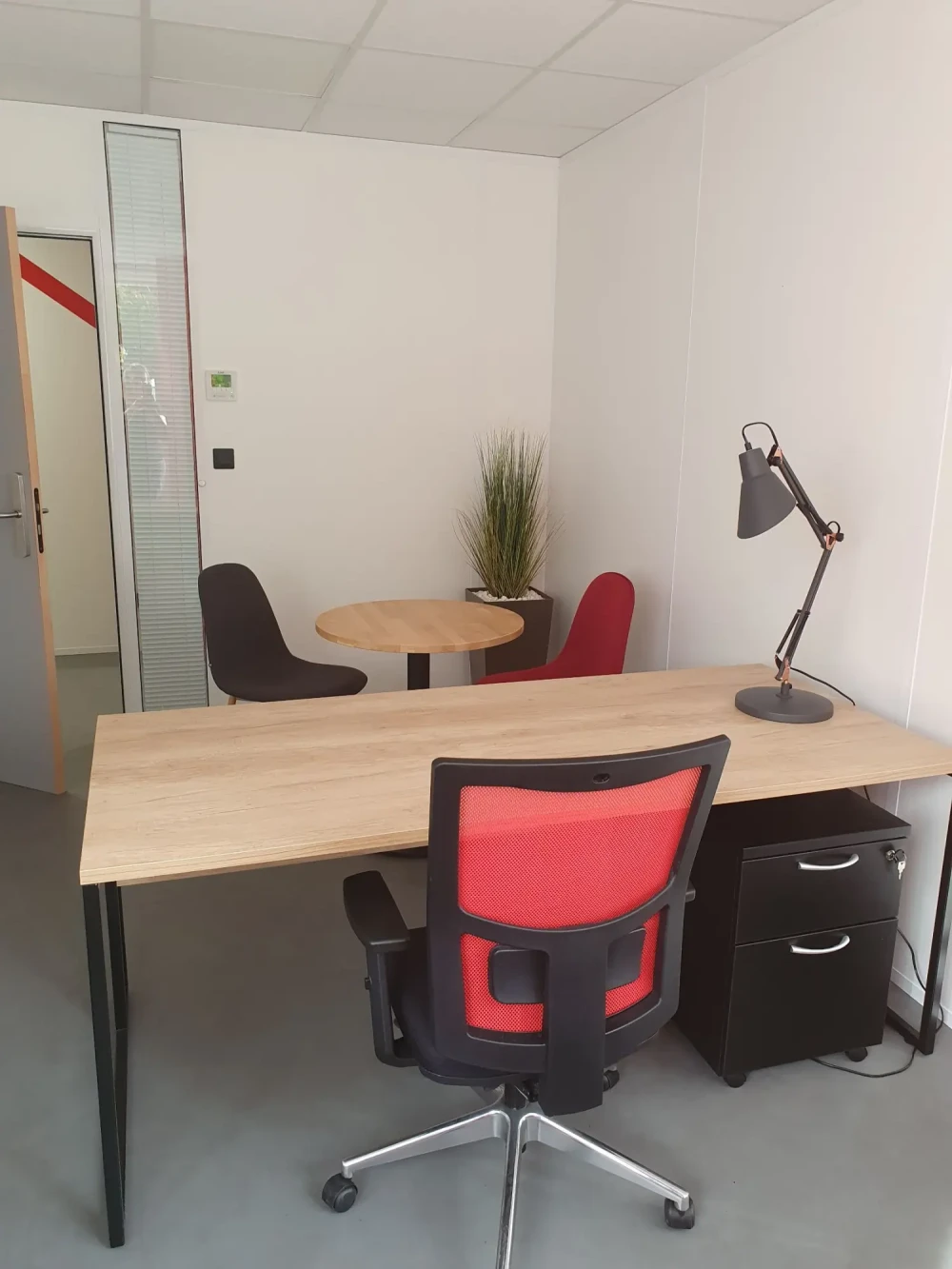 Bureau privé - 33600 - 1 poste - 450€