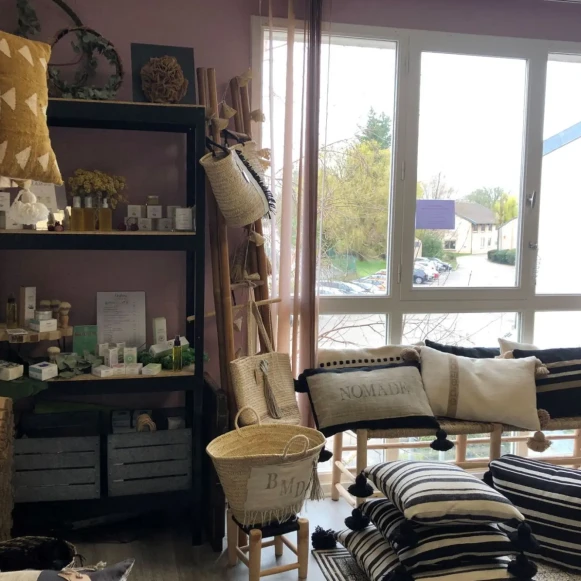 Bureau privé 30 m² 4 postes Location bureau  Feucherolles 78810 - photo 4