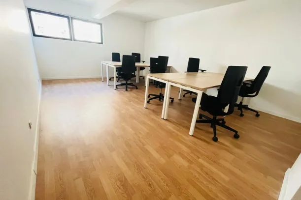 Bureau privé - 75012 - 8 postes - 1460€