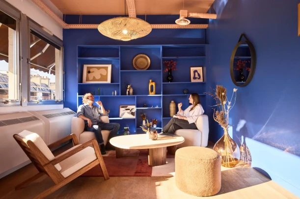 Bureau privé - 75017 - 4 postes - 2320€