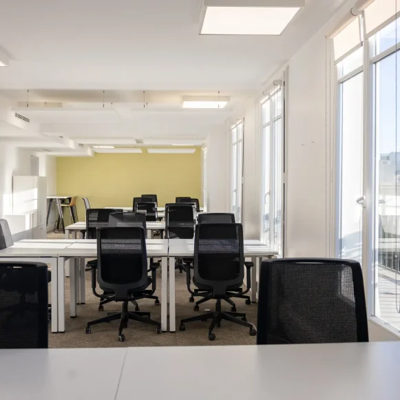 Bureau privé 10 m² 3 postes Location bureau Rue Jean Lantier Paris 75001 - photo 1