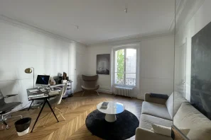 Bureau privé - 75009 - 12 postes - 6000€