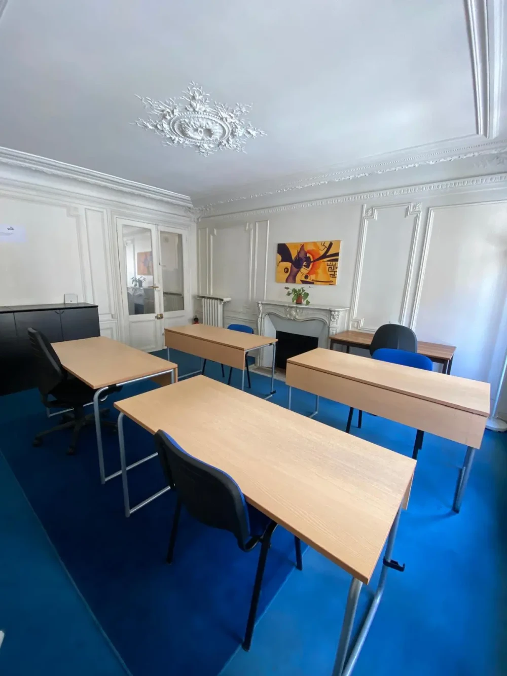 Open Space - 75008 - 4 postes - 500€