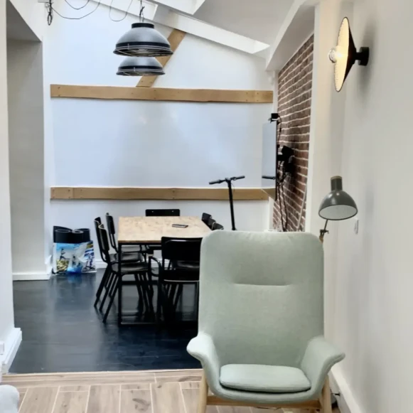 Bureau privé 24 m² 6 postes Location bureau Rue Blanche Paris 75009 - photo 2