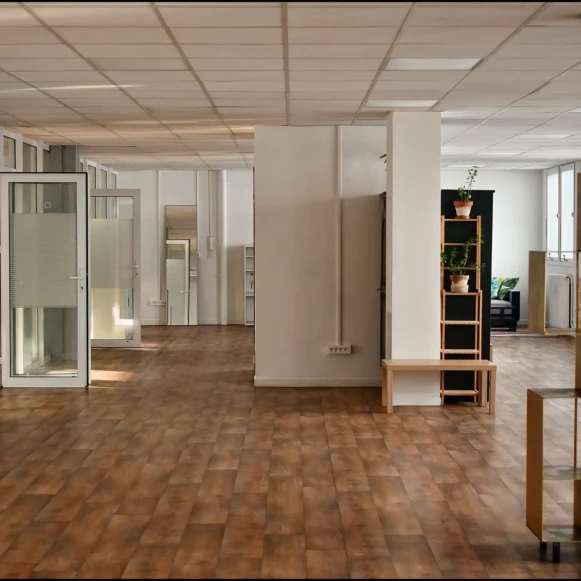 Espace indépendant 275 m² 35 postes Location bureau Rue Soubise Saint-Ouen-sur-Seine 93400 - photo 1