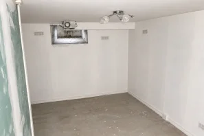 Espace indépendant - 75011 - 6 postes - 1750€