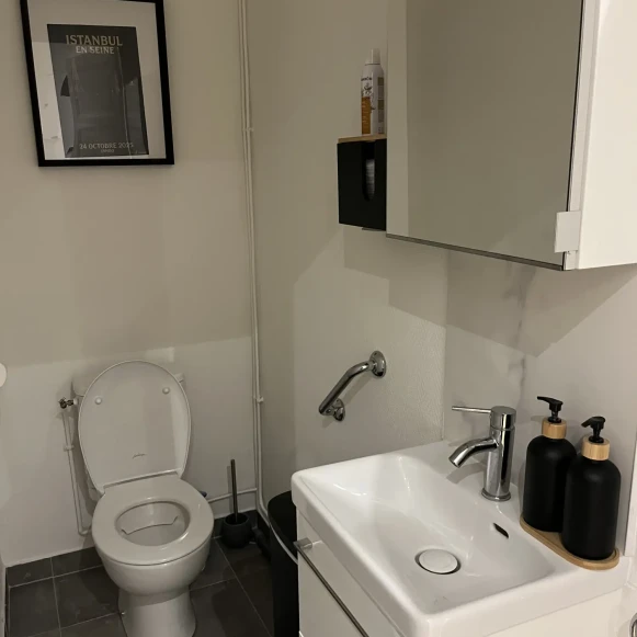 Bureau privé 6 m² 2 postes Location bureau Rue de l'Amiral Cloué Paris 75016 - photo 1