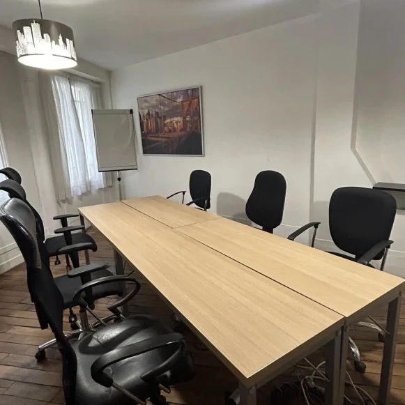 Bureau privé 12 m² 2 postes Coworking Boulevard Voltaire Paris 75011 - photo 6