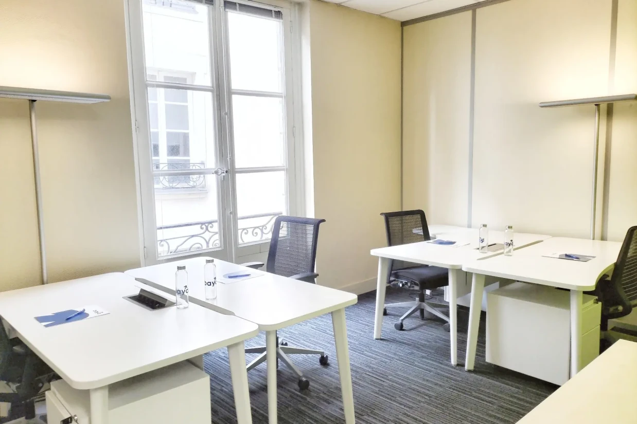 Bureau privé - 44000 - 4 postes - 1760€