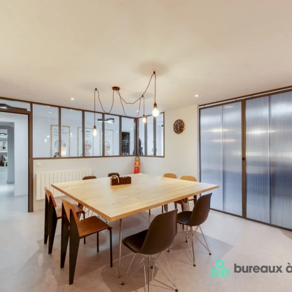 Bureau privé 30 m² 4 postes Coworking Rue Belhomme Paris 75018 - photo 12