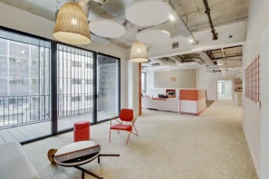 Bureau privé - 69009 - 9 postes - 4553€