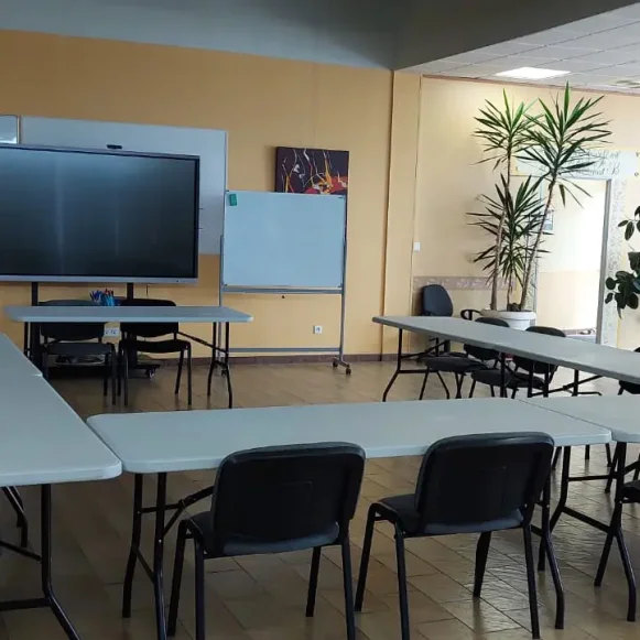 Bureau privé 14 m² 2 postes Coworking Chemin de la Chasse Colomiers 31770 - photo 5