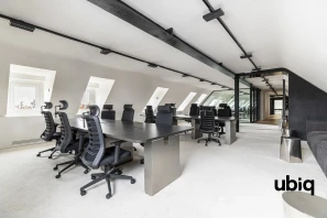 Espace indépendant - 75002 - 18 postes - 17125€