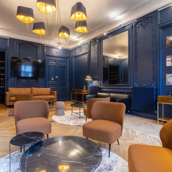Bureau privé 25 m² 8 postes Location bureau Rue de l'Arcade Paris 75008 - photo 2