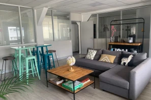 Bureau privé - 75011 - 5 postes - 1800€