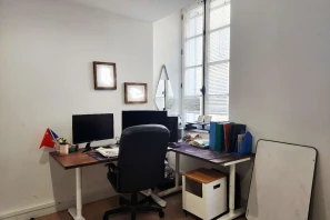 Bureau privé - 13001 - 3 postes - 396€