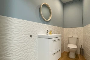 Bureau privé - 06200 - 2 postes - 700€