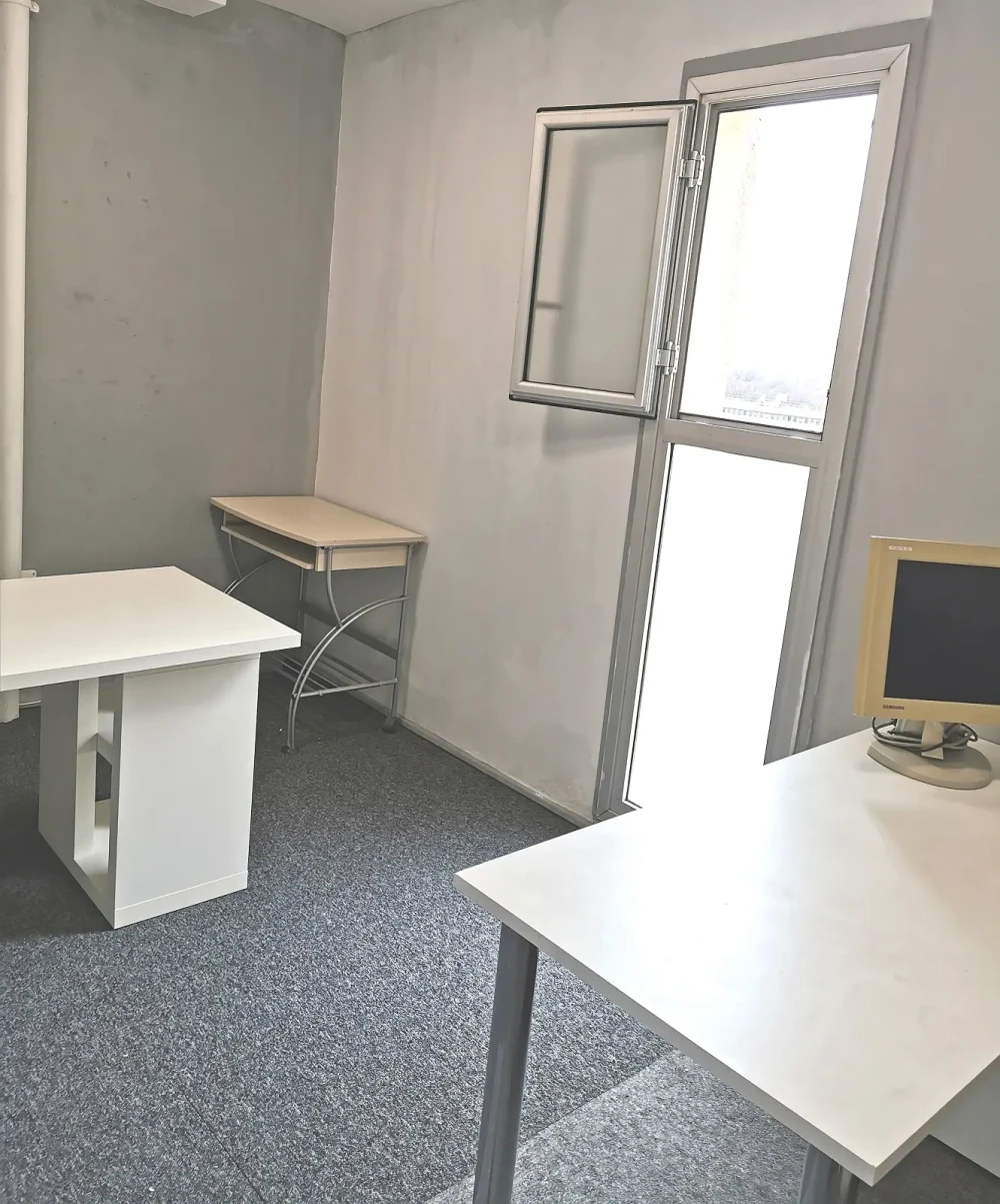 Bureau privé - 93400 - 3 postes - 480€