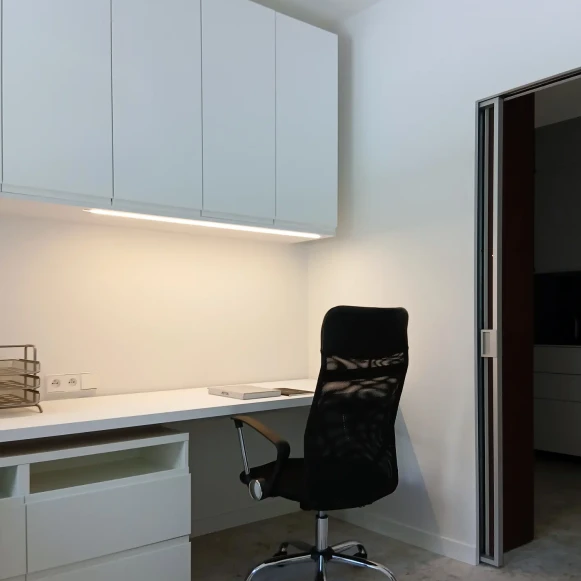 Bureau privé 11 m² 4 postes Location bureau Avenue Élie Vignal Rhône 69300 - photo 3