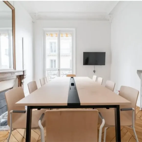 Bureau privé 18 m² 6 postes Location bureau Rue de Liège Paris 75008 - photo 5
