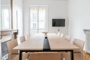 Bureau privé - 75008 - 6 postes - 2400€