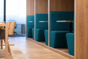 Bureau privé - 44800 - 4 postes - 703€