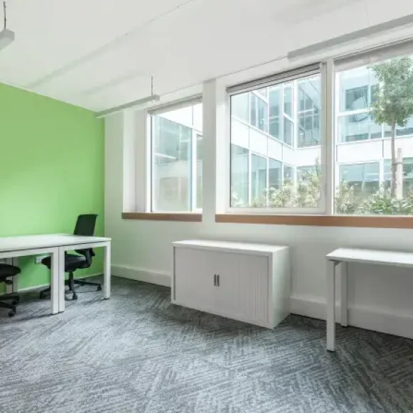 Bureau privé 80 m² 20 postes Coworking Rue Marius Aufan Levallois-Perret 92300 - photo 2