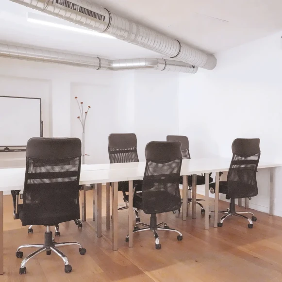 Espace indépendant 130 m² 30 postes Location bureau Rue du Faubourg Montmartre Paris 75009 - photo 3