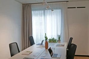 Bureau privé - 75011 - 5 postes - 4000€