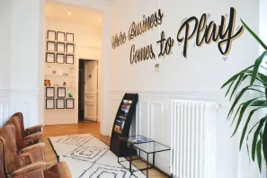 Bureau privé - 75001 - 3 postes - 1600€