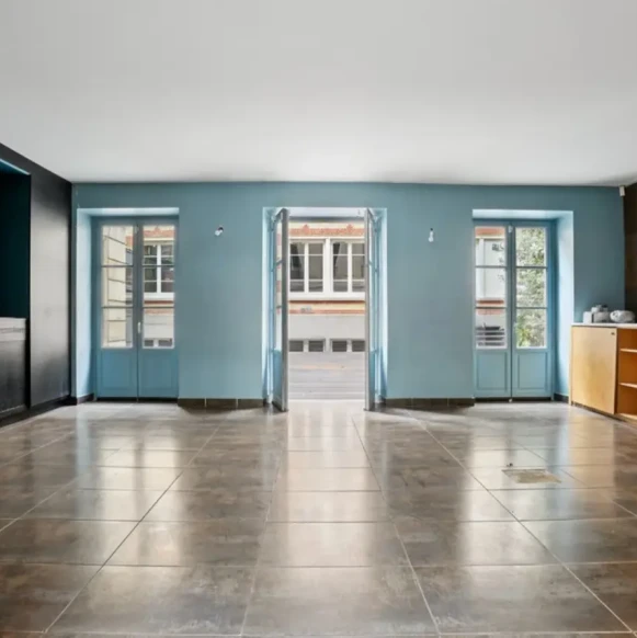 Espace indépendant 1 955 m² 195 postes Coworking Rue de Liège Paris 75009 - photo 5
