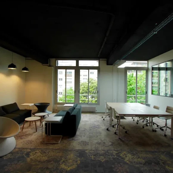 Bureau privé 35 m² 8 postes Coworking Boulevard Exelmans Paris 75016 - photo 5