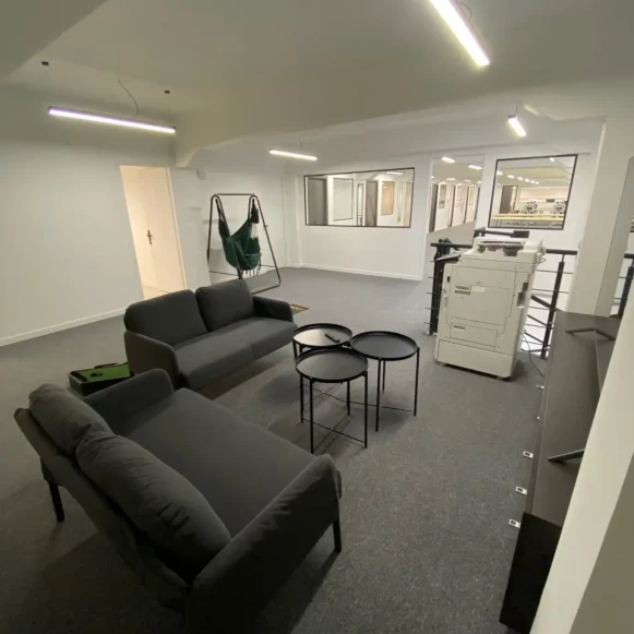 Bureau privé 18 m² 3 postes Location bureau Rue Jean Pigeon Charenton-le-Pont 94220 - photo 9