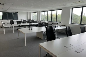 Bureau privé - 78280 - 50 postes - 9950€