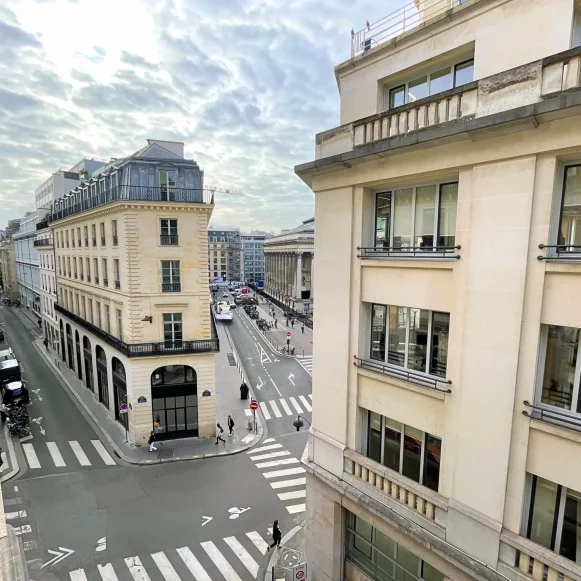 Bureau privé 23 m² 7 postes Location bureau Rue Feydeau Paris 75002 - photo 3