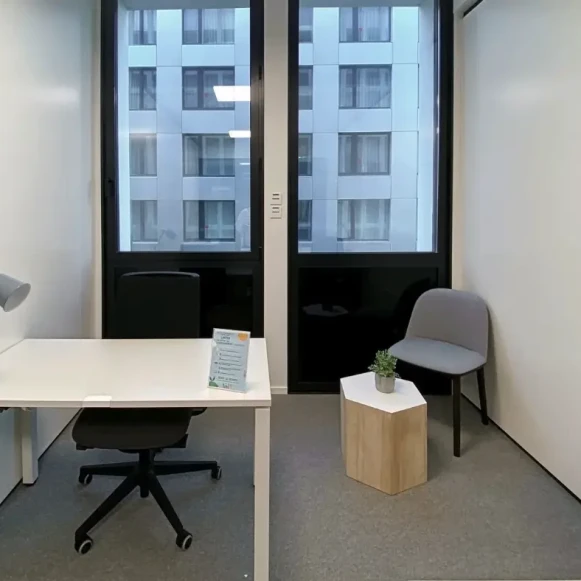 Bureau privé 4 m² 1 poste Coworking Boulevard René Cassin Nice 06200 - photo 9