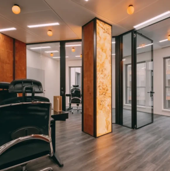 Bureau privé 40 m² 10 postes Location bureau Boulevard Malesherbes Paris 75008 - photo 2