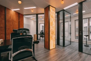 Bureau privé - 75008 - 10 postes - 14040€