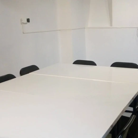 Espace indépendant 187 m² 22 postes Coworking Rue des 3 Bornes Paris 75011 - photo 5